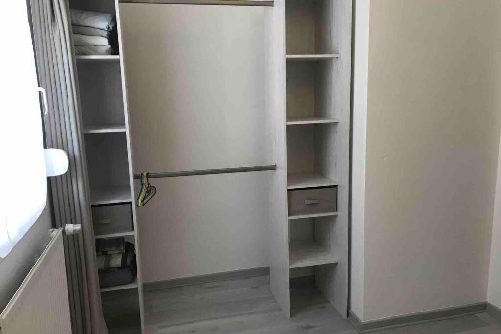 La Maison De Ville - 4 Chambres, 2 Sdb, Terrasse Et Garage - 90M2 Vesoul Dış mekan fotoğraf