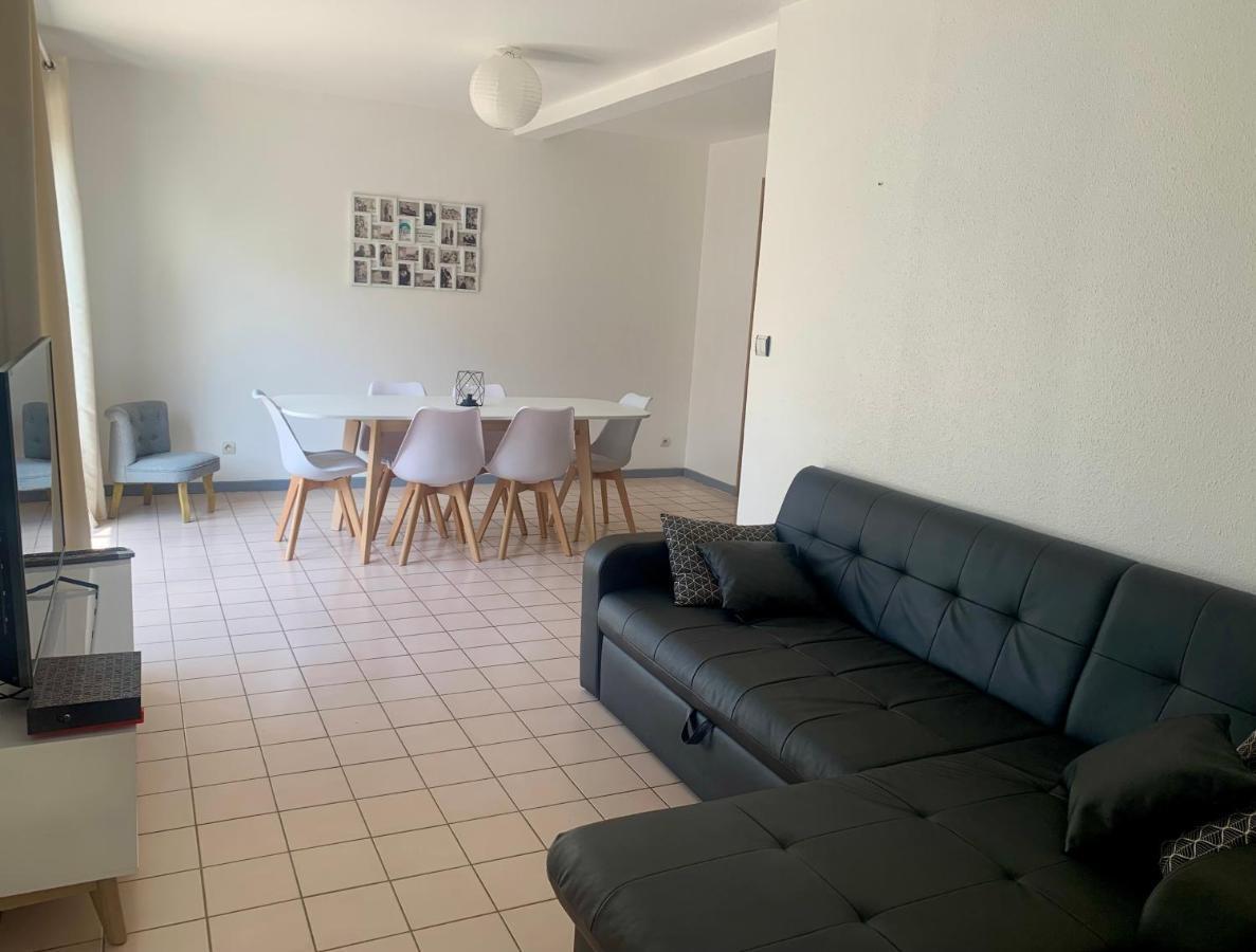 La Maison De Ville - 4 Chambres, 2 Sdb, Terrasse Et Garage - 90M2 Vesoul Dış mekan fotoğraf